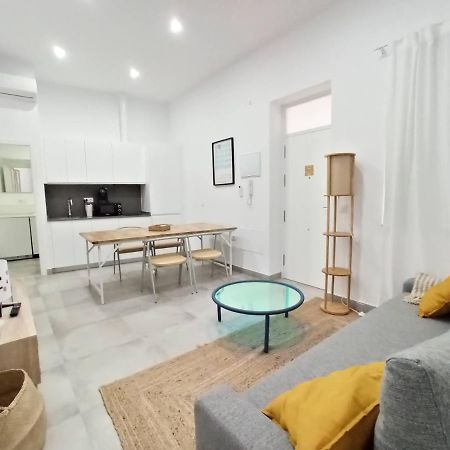 Apartamento Rinconcillo Junto Al Mercado Cadiz Luaran gambar